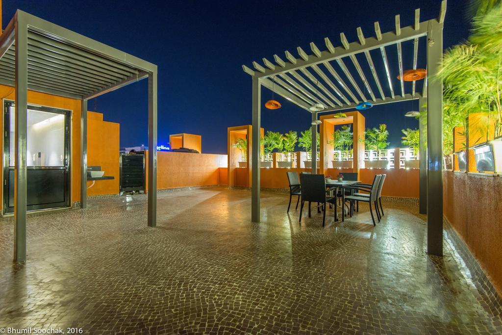 The Elements Hotel Rajkot Eksteriør billede