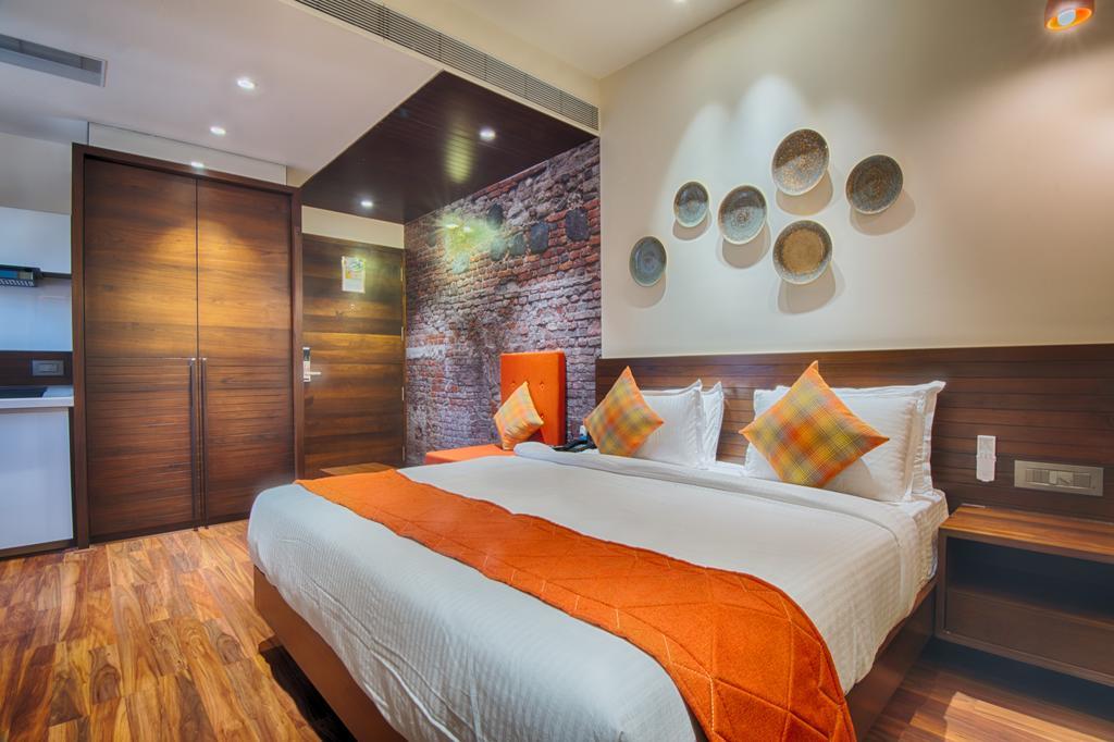 The Elements Hotel Rajkot Eksteriør billede